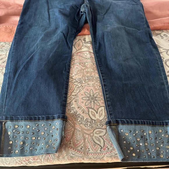 Lane Bryant dark washed jeans with studded cuffs size 18 - Picture 3 of 4